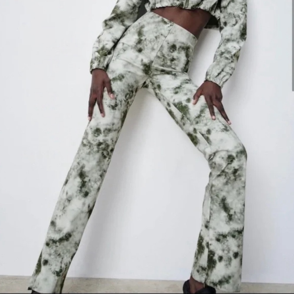 Zara Tie Dye Flare Pants - Picture 5 of 6
